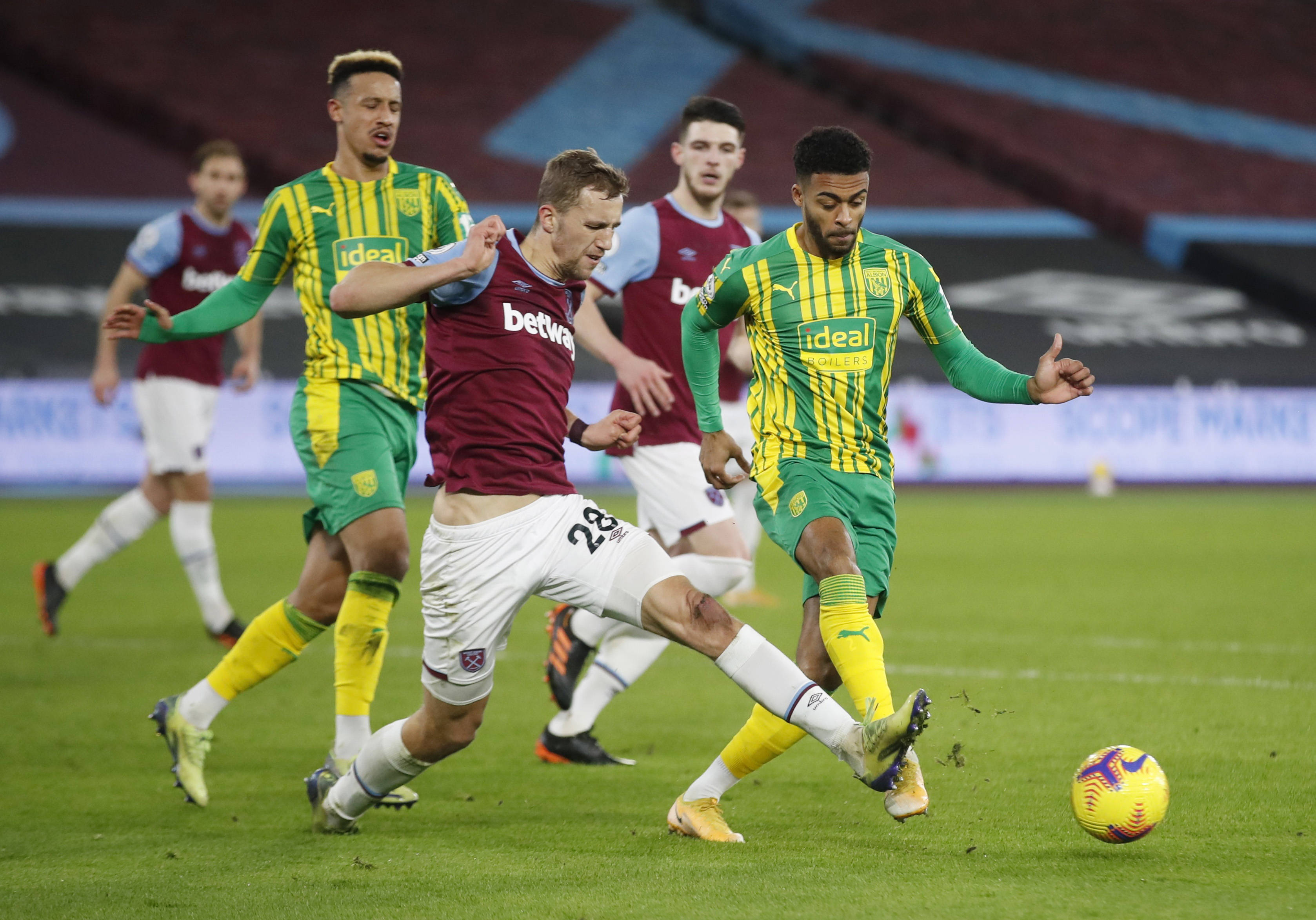 障俱乐部在 障俱乐部在